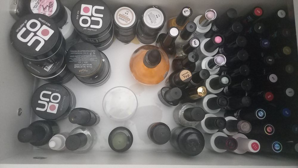 Маникюрный набор сатылады 60 000тг