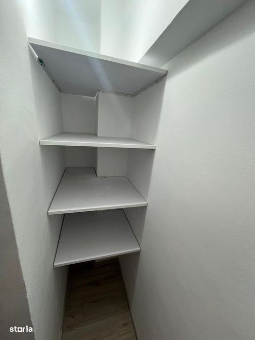 Inchiriere garsoniera birou/rezidenta