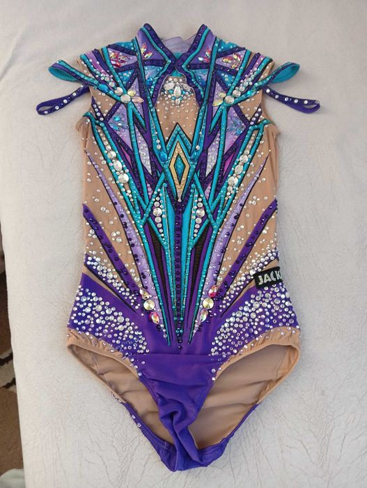 Трико за художествена гимнастика