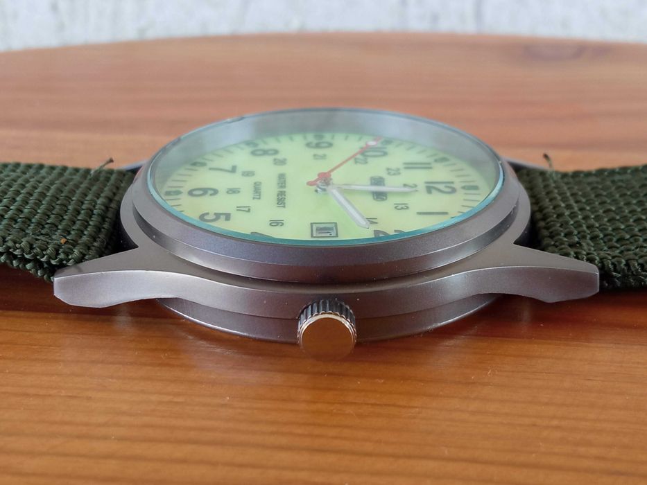 Ceas Quartz Cadran Fluorescent