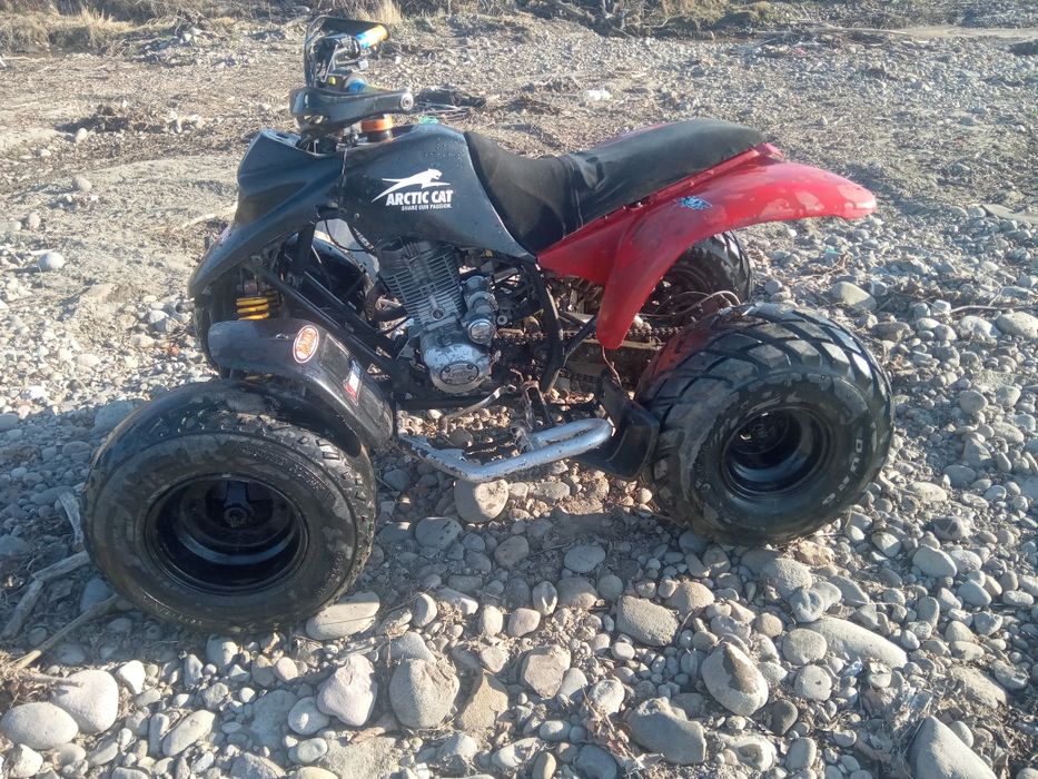Vând atv SMC Barosa 250