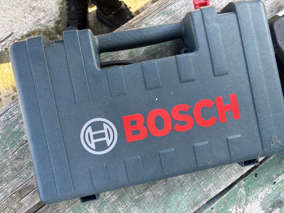 Разпродажба на машини и инструменти