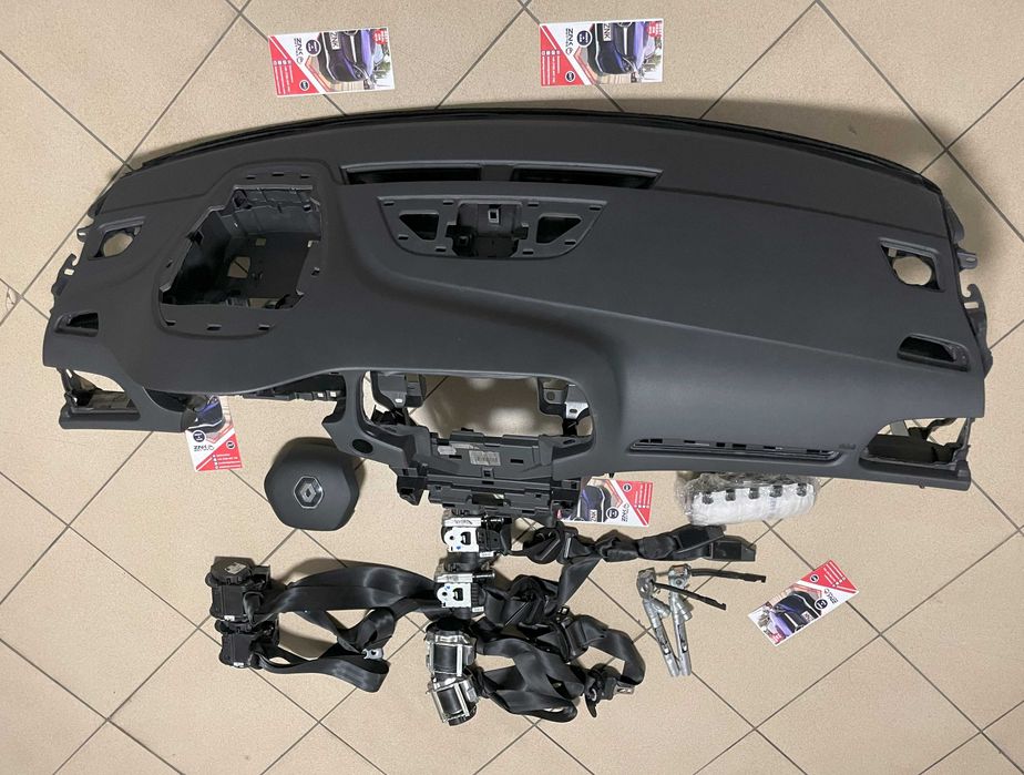 Renault Megane 4 - plansa de bord HUD - kit airbag - centuri siguranta