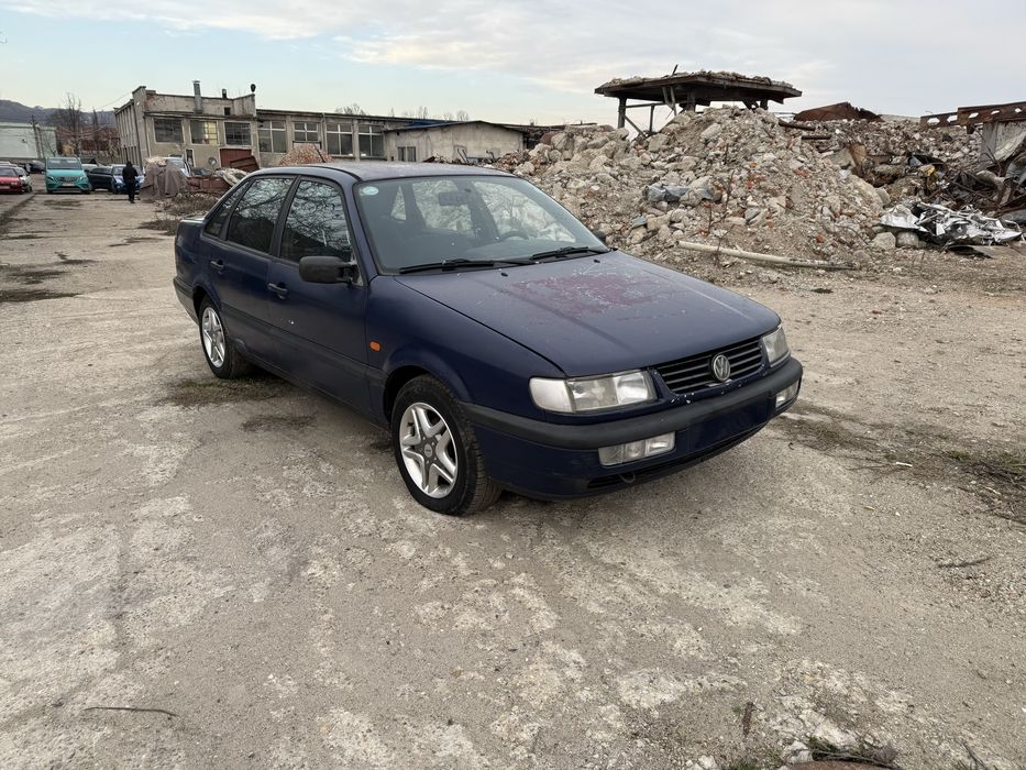 Dezembrez VW Passat b4 intermediar