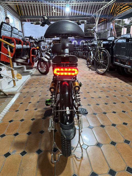 Velo skuter dastafka bor