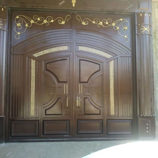 Дарвоза ва ешиклар 600.000квадрат метр