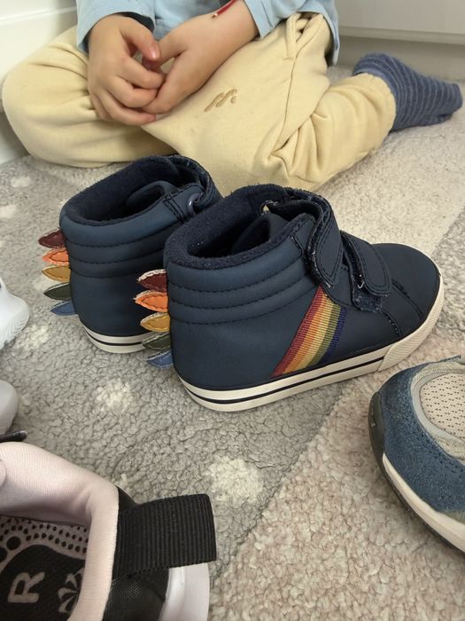 Nike, Zara, Next 21ви 22ри 23ти