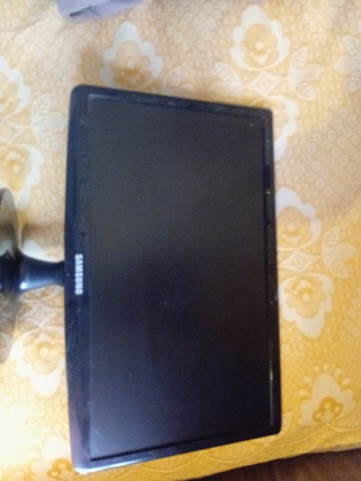 Монитор Рабочий на Запчасти 22дюйма