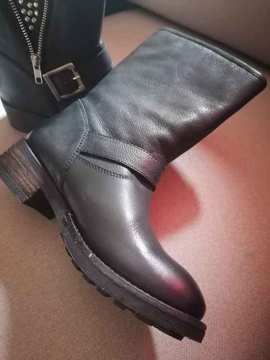 Ghete Piele nr 37. Noi