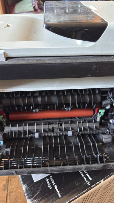 Продам принтер исправный