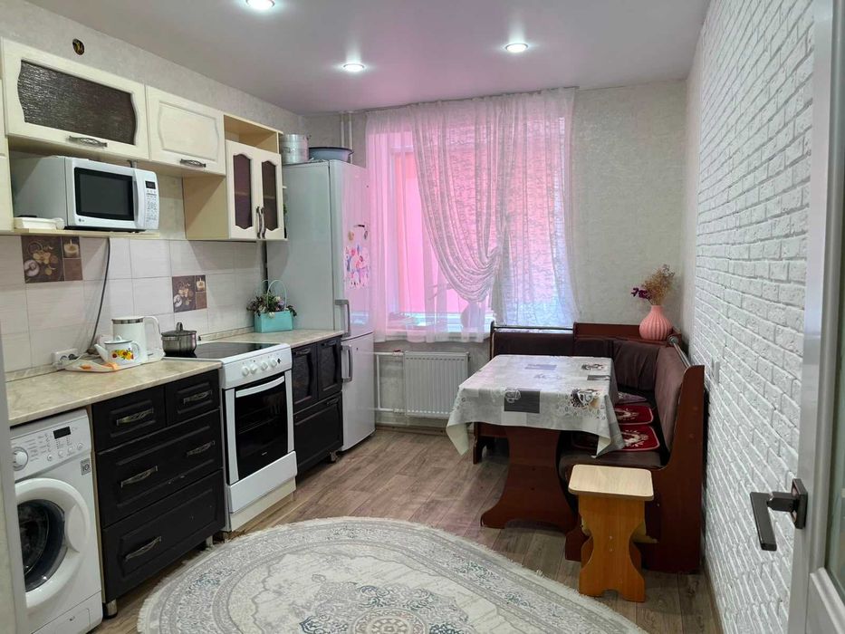 Продам 2 комнатную квартиру