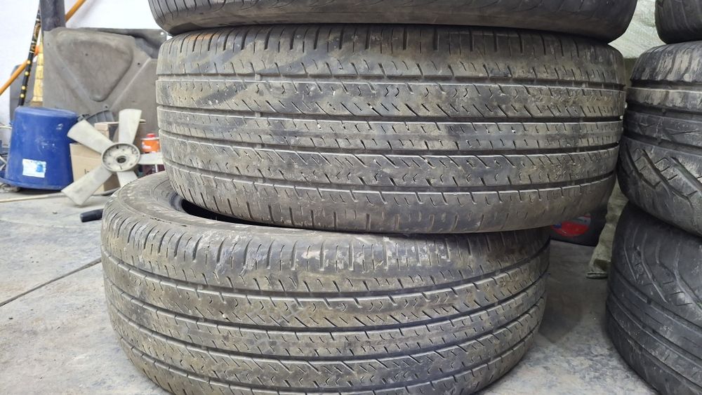 Пара шин Виатти 225/55 18