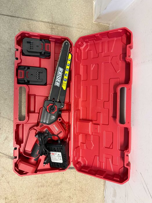 R20 Резачка безчеткова 20cm(8) SDS Oil 1x2AhRDP-TBCHS20  / R20 Резачка безчеткова