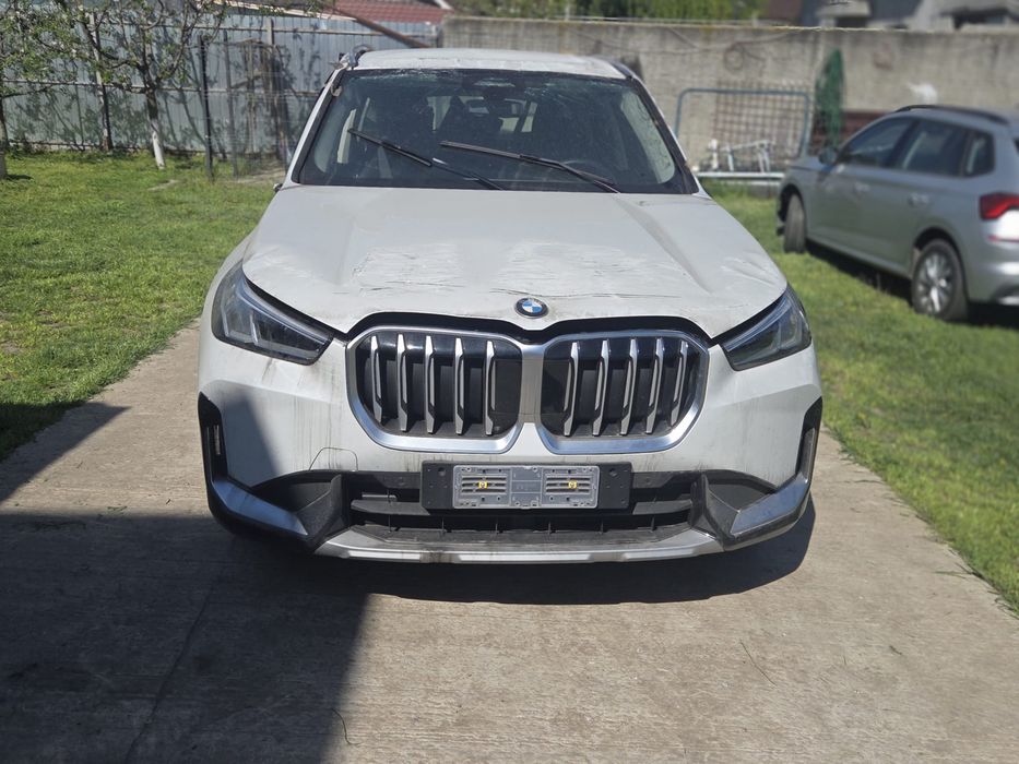 Vand BMW x1 Avariat