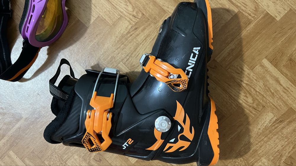 Гонолыжные ботинки Tecnica