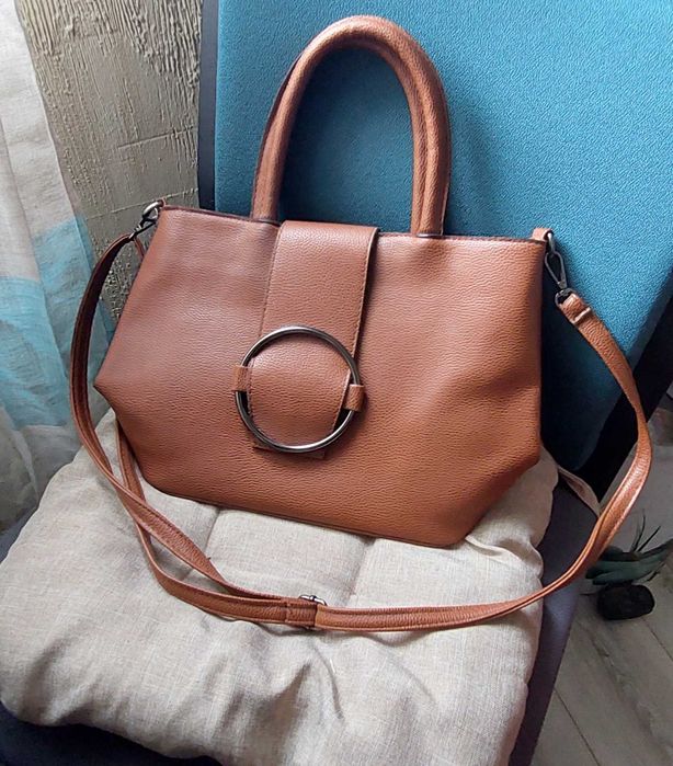 Запазена дамска чанта, 3 отделения