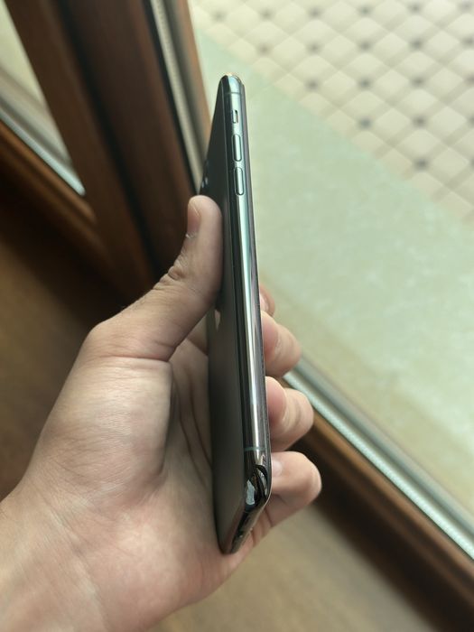 Iphone 11 pro max ochilmagan