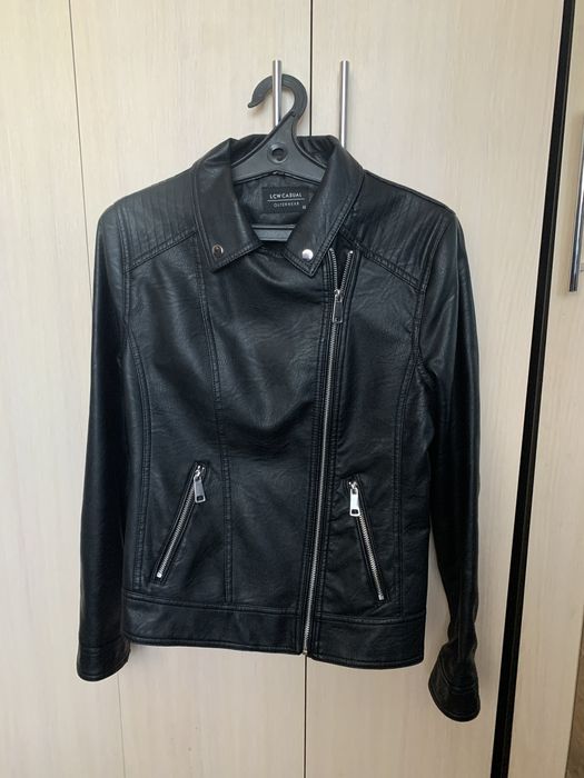 Продаи куртку кожаную косуха