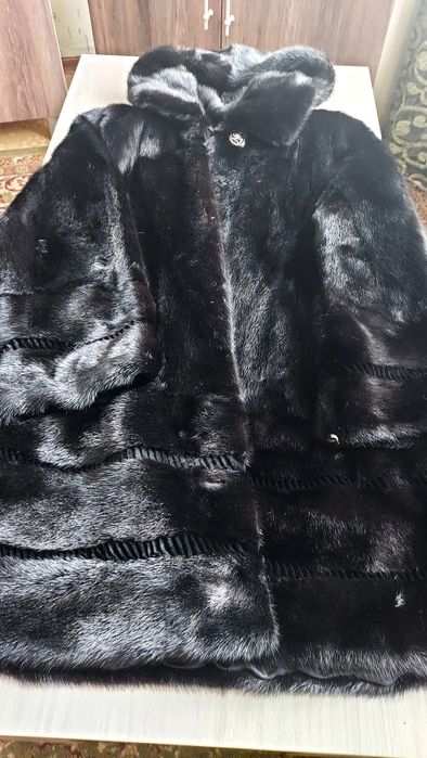 Шуба норковая 52 размера
