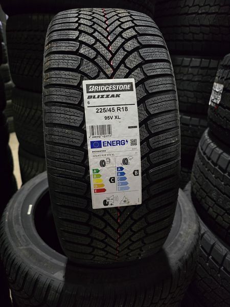 225/45/18 BRIDGESTONE 4бр