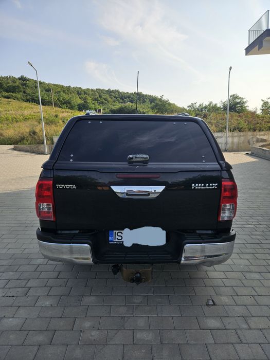 Toyota Hilux 2.4 Invincible 2018