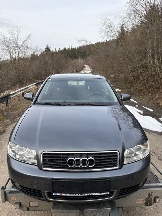 Vând Audi A4.