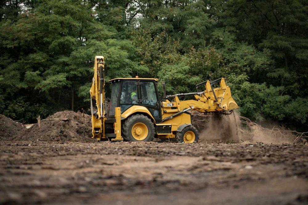 Экскаватор юклагич Cat 428, Экскаватор погрузчик Cat 428