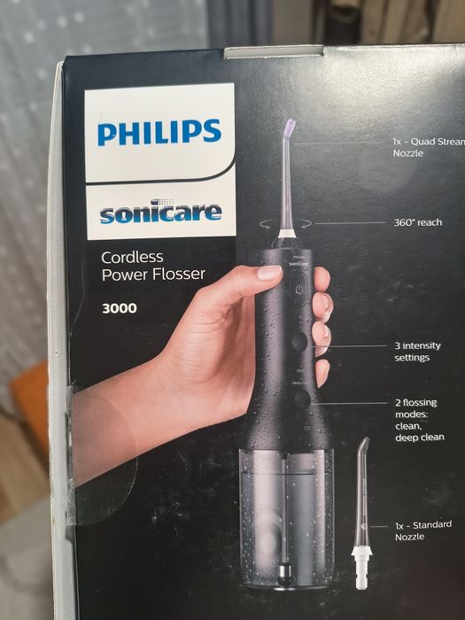 Зъбен душ Philips Sonicare 3000