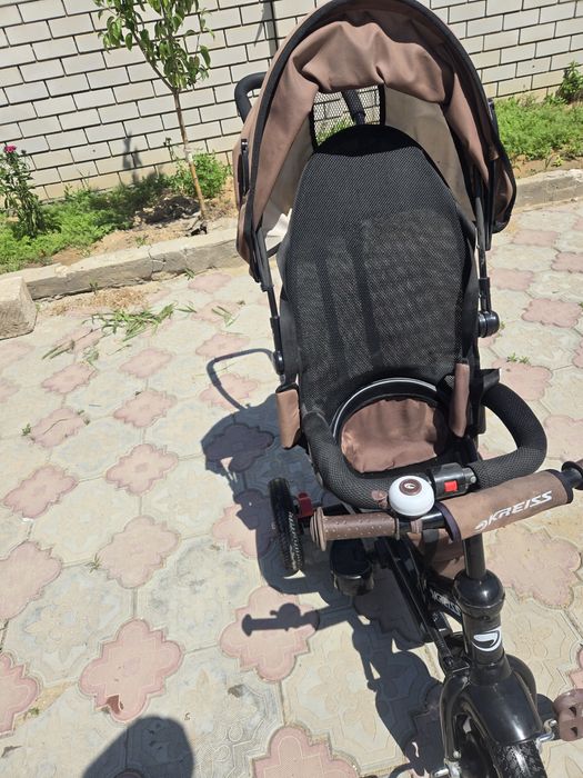 Детский трёхколёсный велосипед