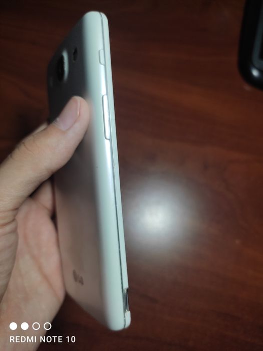 Смартфон LG Gx на андроид