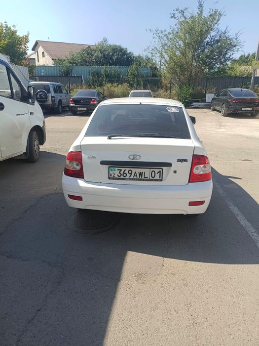 Прадам машину  1.6