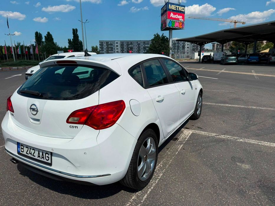 Vand Opel Astra J cutie automata