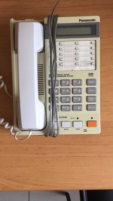 Телефонный аппарат проводной Панасоник 4 штуки