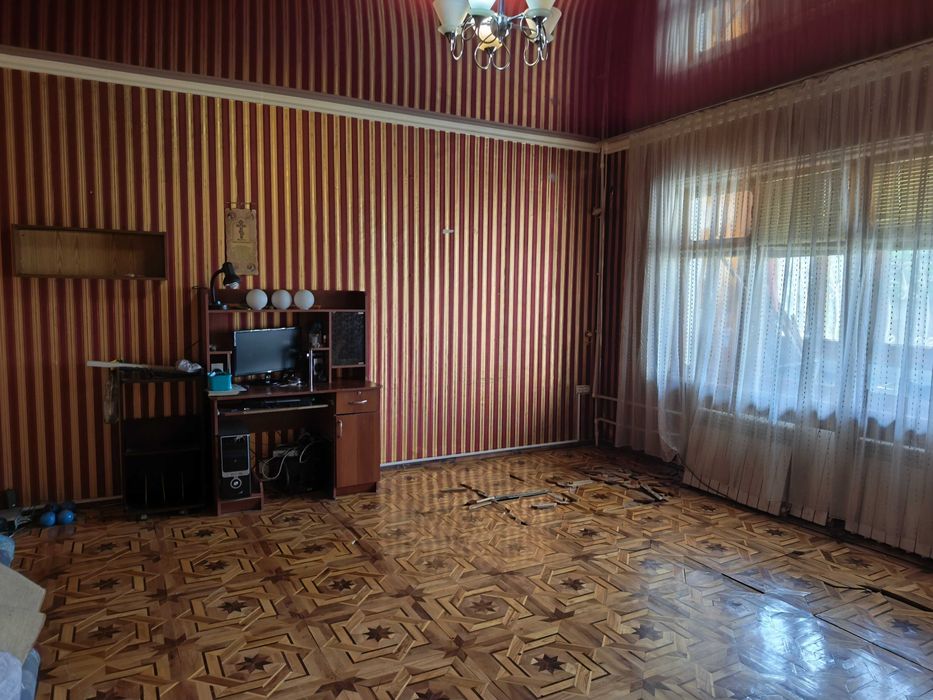 Продается уникальная 5-ти комнатная квартира Ц-14 Хадра