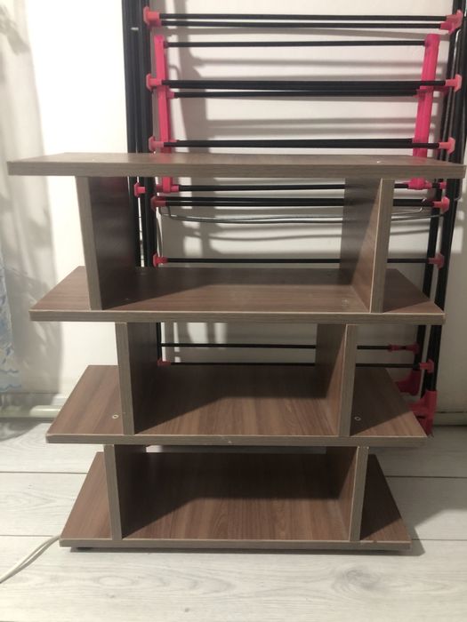 Продаю маленькую полку!