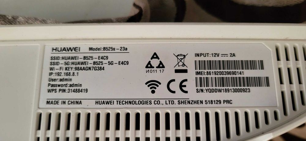 Router GSM Huawei B525s-23a, 2.4GHz5GHz, liber de retea