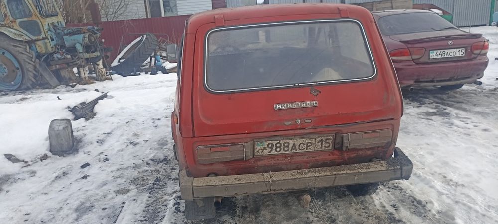 Срочно Продам ниву 2121