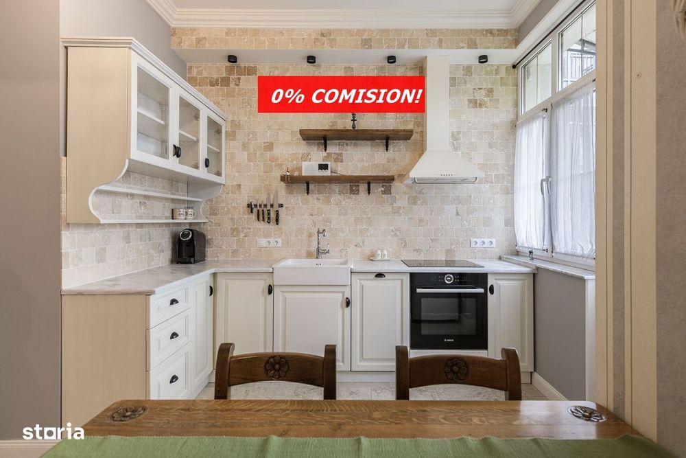 Apartament modern in vila, curte proprie, garaj, Centru — fotografia 1