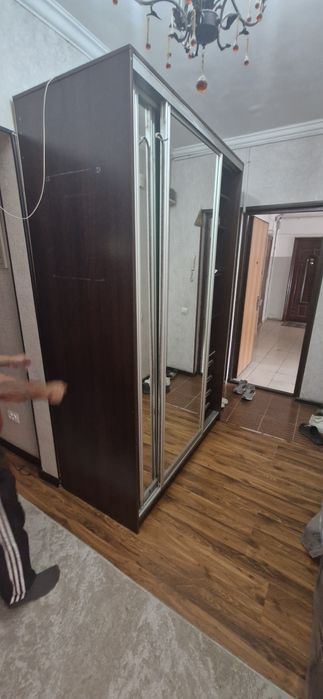 Шкаф большой продаем