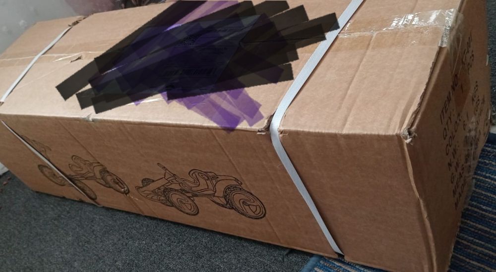 Vând kart electric kinderplay pentru copii 3-7 ani