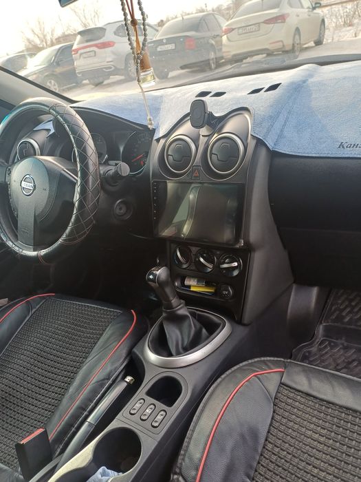 Продам автомашину Ниссан