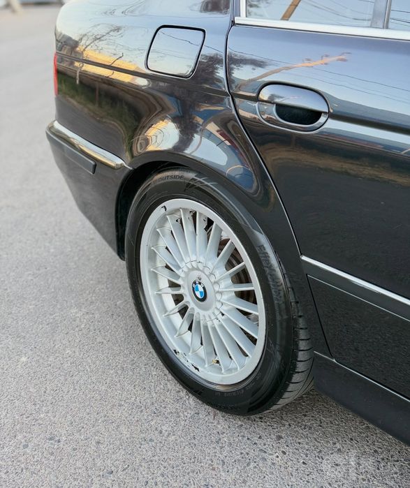 Bmw E39 sotiladi