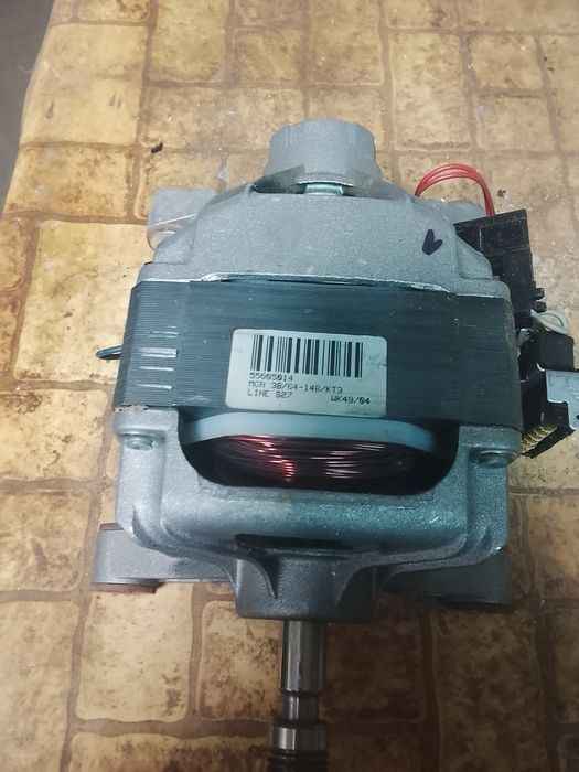 Електродвигател за пералня indesit