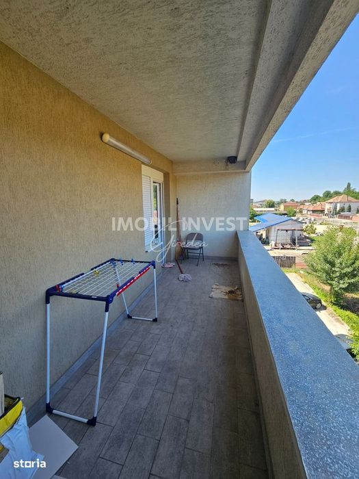 Apartament cu dormitor, dressing, balcon,etaj 2, parcare, Centru-Gara