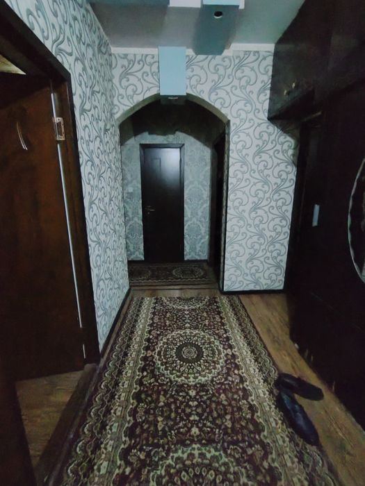 Срочно сдаётся квартира Мирабадский р-н Куйлюк массив 4 3/1/4