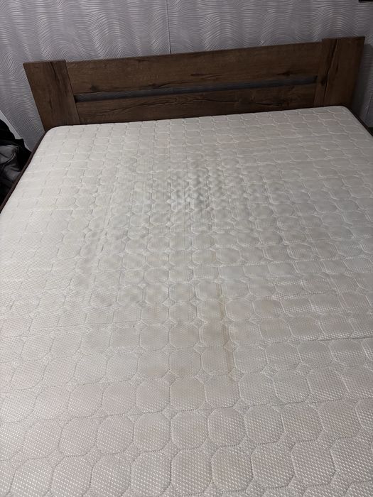 Продам кровать и матрасом