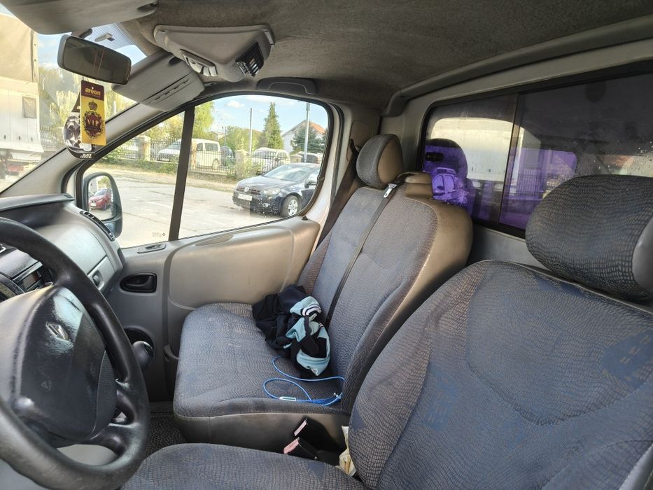 Renault Trafic 2.5 dci
