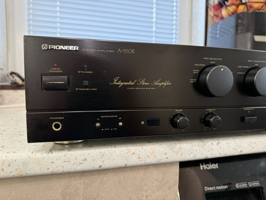 Pioneer A-550 Стерео усилвател