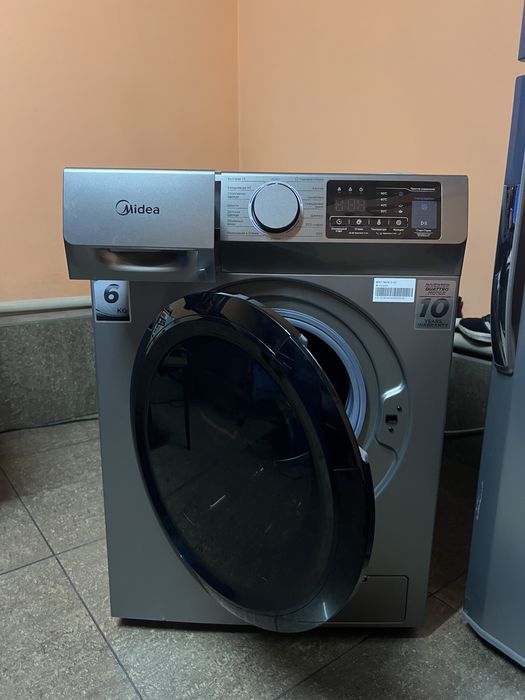 Продам стиральную машинку midea 6 кг