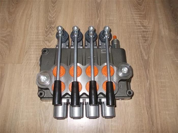 Distribuitor hidraulic P120 debit mare 120 litri - 1-2-3-4 manete 1"